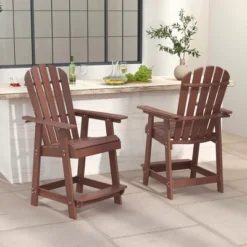 Tangkula 2 PCS Tall Adirondack Chair HDPE Outdoor Bar Stools With Armrests 4.5” Wide Footrest Patio Adirondack Barstools Balcony Chairs Brown